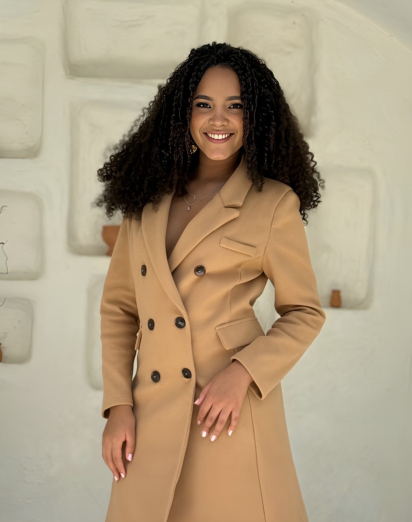 Larah Bia - Revista Portfolio (3)